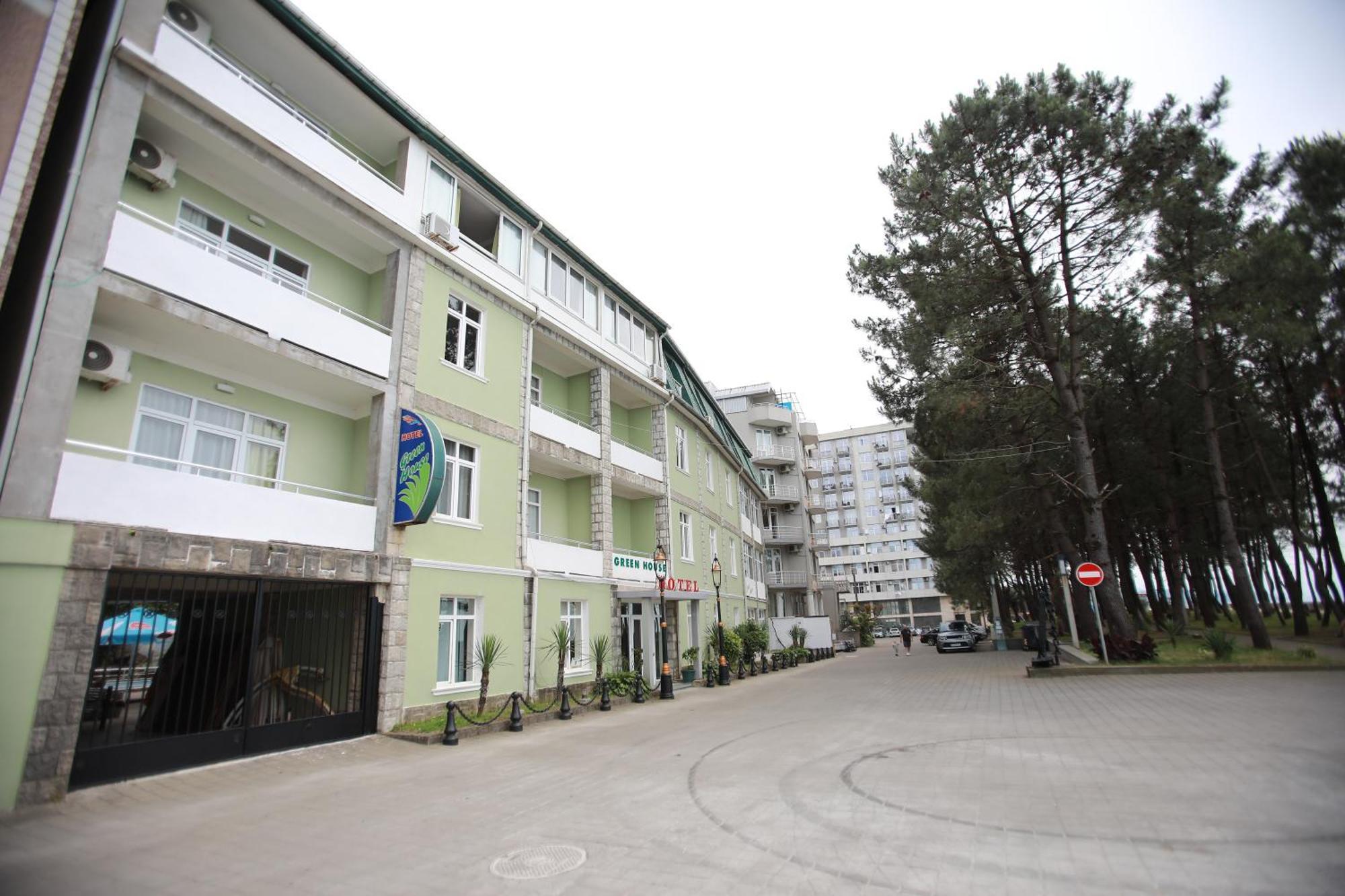 Green House Hotel Kobuleti Bagian luar foto